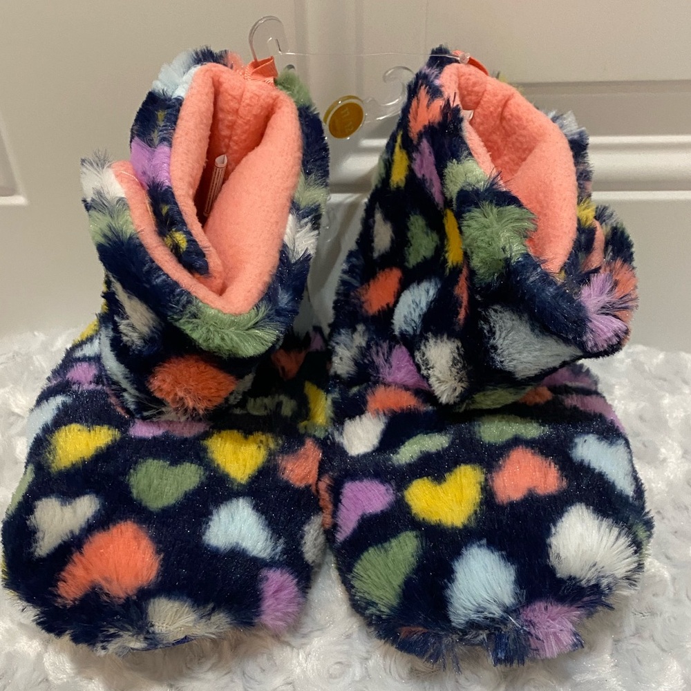 Carter’s Toddler Girls Jetta Faux Fur Hearts Slipper Boots - XL (11/12)